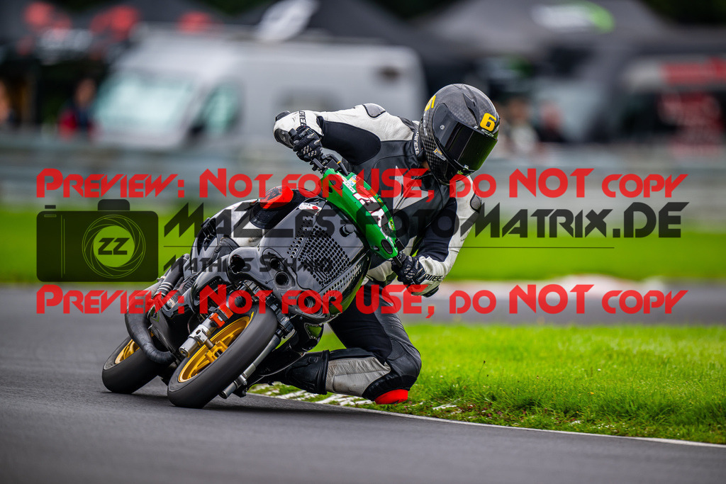 MaZZes_FotoMatrix_230827_1716 | K2