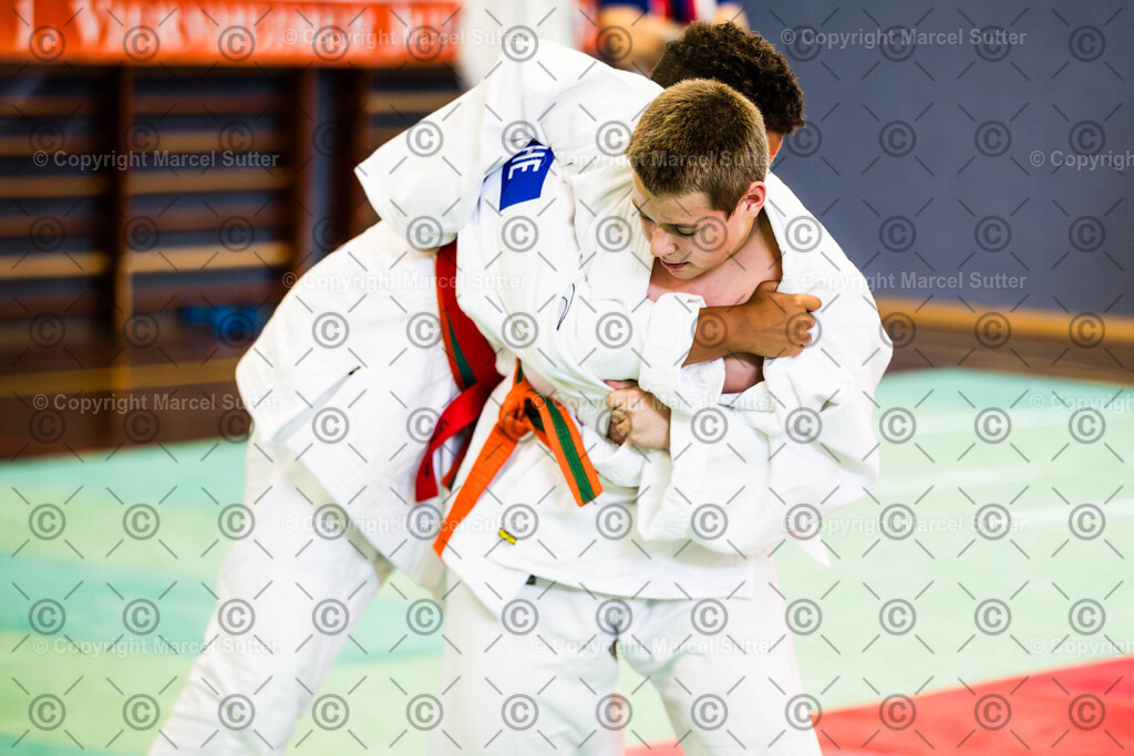 250920-141205-_G2A8738-MarcelSutter | Finde und bestelle deine Sport- und Eventfotos in höchster Qualität. Professionelle Aufnahmen von Wettkämpfen, Veranstaltungen und Outdoor-Events – schnell und einfach online bestellen. - Realisiert mit Pictrs.com