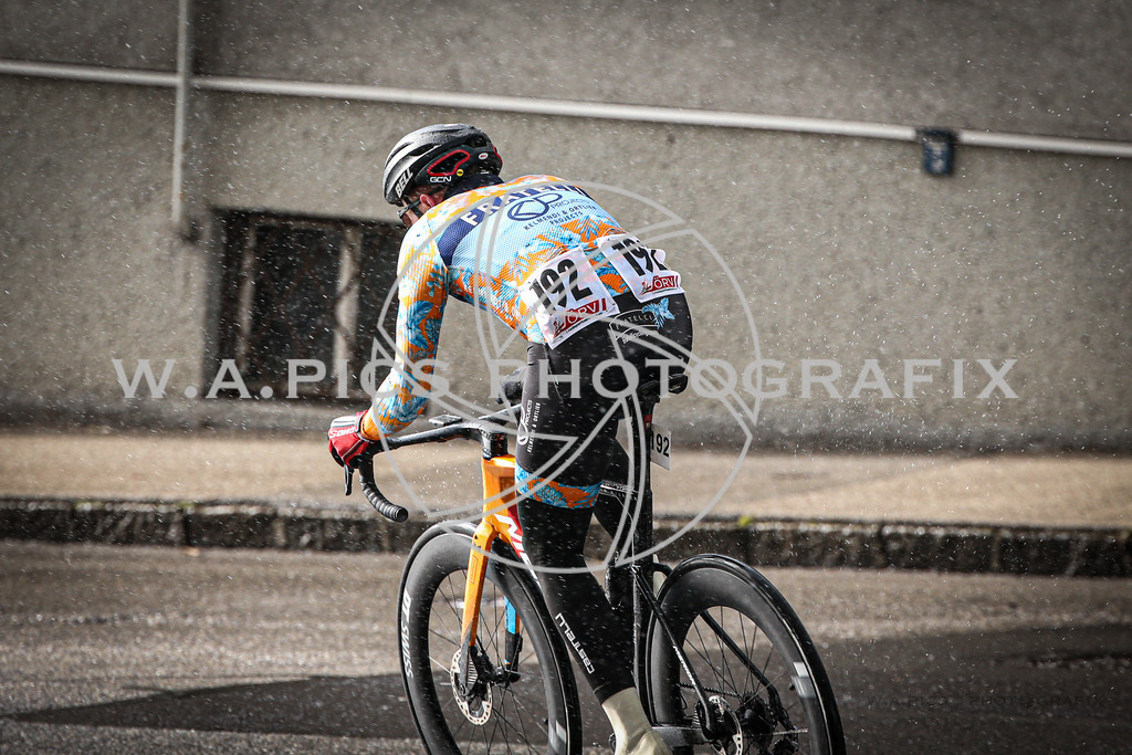 ..... | LEONDING,AUSTRIA,24.März.24 - 63.Radsaisoneröffnungsrennen Leonding Road Cycling League , Image shows: 
Photo: WAPICS / Andreas Willdoner