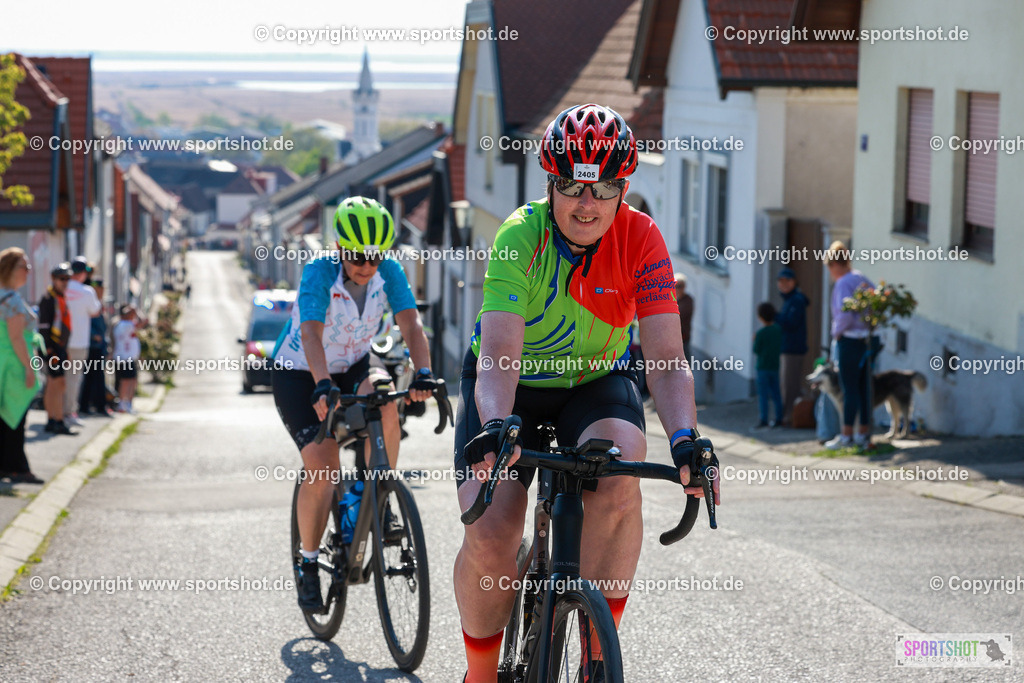 316_AR6_8754 | Neusiedlersee Radmarathon 2026@sportshot_your_pictrs #yourpictures#roadtowm2029 #nrm #neusiedlerseeradmarathon #neusiedlersee #neusiedlerseetourismus #burgenland #mörbisch #nrm26 #burgenlandtourismus #voglundco #poweredbyburgenlandtourismus #radsport #rad #marathon #ucigranfondo #visitburgenland #ucigranfondoworldseries