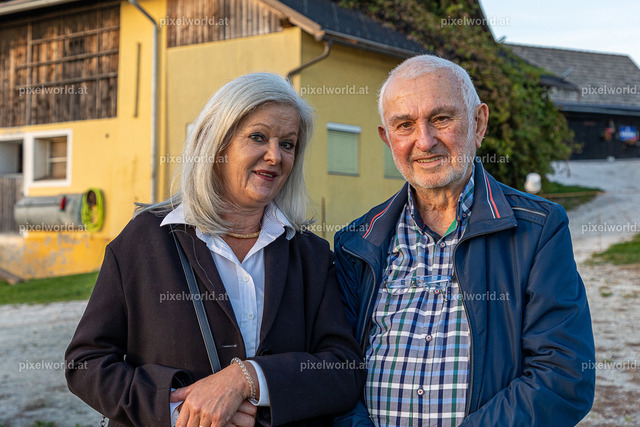 Delegation aus Bamberg beim Gasthaus Wadl | Bildershop von pixelworld.at - Realisiert mit Pictrs.com