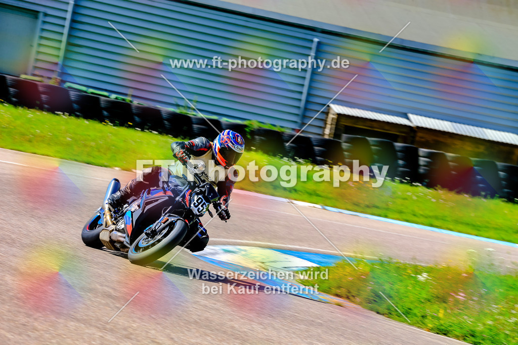 095-6218 | Hier findet Ihr Bilder von Touristenfahrten auf der Nürburgring Nordschleife oder von anderen Veranstaltungen die ich besucht habe. Viel Spass beim Durch Schauen 