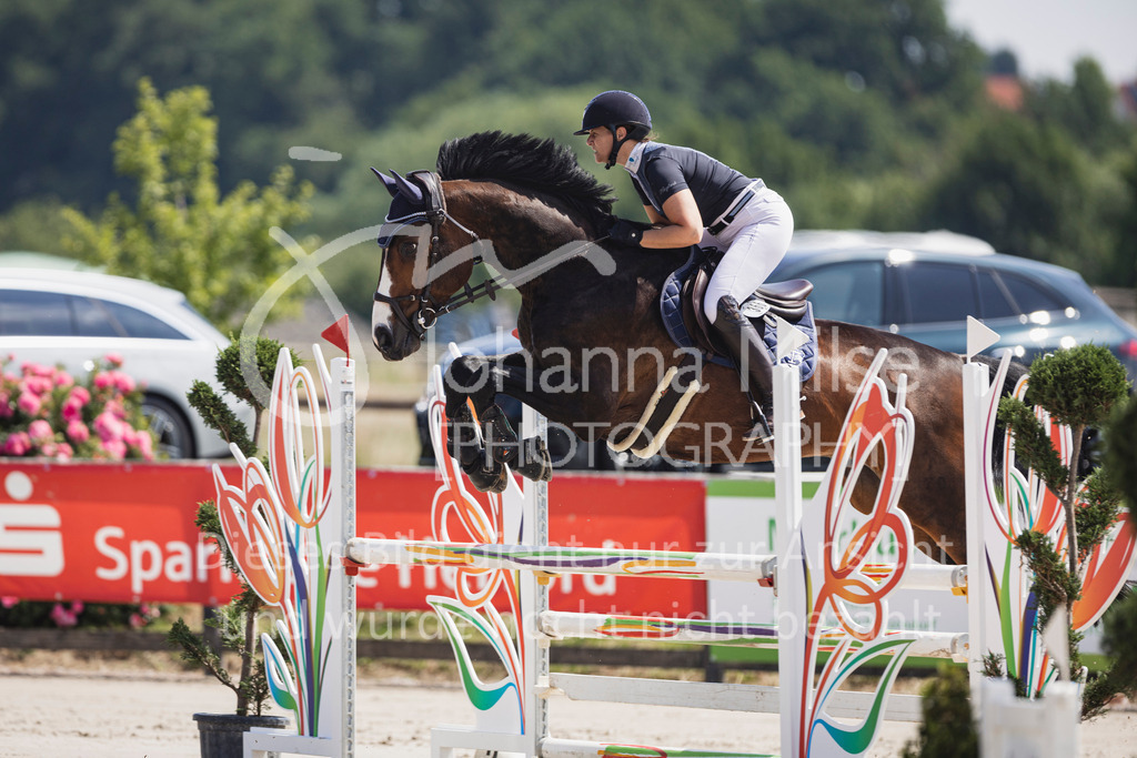 250629_PfSpTa_L-Spr-1-413 | Deine schönsten Turniermomente als professionelle Fotos! Entdecke hochwertige Pferdesport-Fotografie im Online-Shop. Jetzt Fotos finden & bestellen!