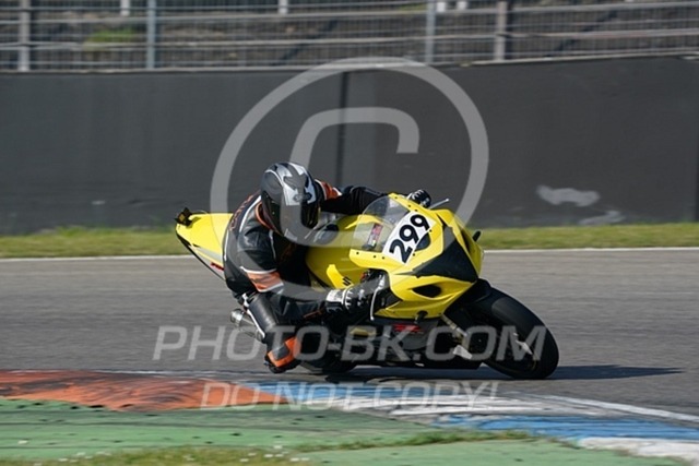 2022_05_09_PBK_26017 | Sportfotografie; SlowMotion; Video; Rennstrecke; Hafeneger; Speer; Racing; RSE; BMW; CBO; Trackday; Motorsportarena; Hockenheimring; Brno; Most; Barcelona; Valencia