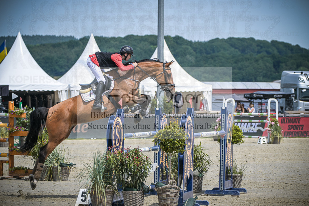 DOS_3909 | Entdecke hochwertige Reitturnierfotos von Foto Oger. Professionell, emotional und authentisch – jetzt Lieblingsmomente im Shop bestellen.Deutschlandweite Turnierfotografie. - Realisiert mit Pictrs.com