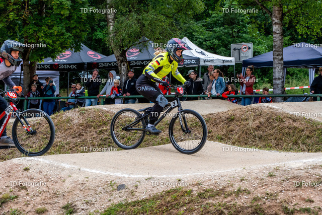 BayBMX2026-05285 | Fotogalerie von Thomas Dettweiler mit Eventbildern und lizenzfreien Fotos. Perfekt als Wandbild, für Büro, Website oder private Nutzung. - Realisiert mit Pictrs.com
