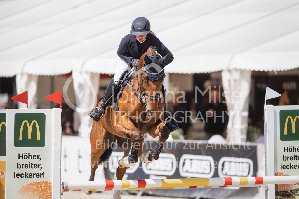 230518_MayDays_SprPf-A2-210 | Deine schönsten Turniermomente als professionelle Fotos! Entdecke hochwertige Pferdesport-Fotografie im Online-Shop. Jetzt Fotos finden & bestellen!