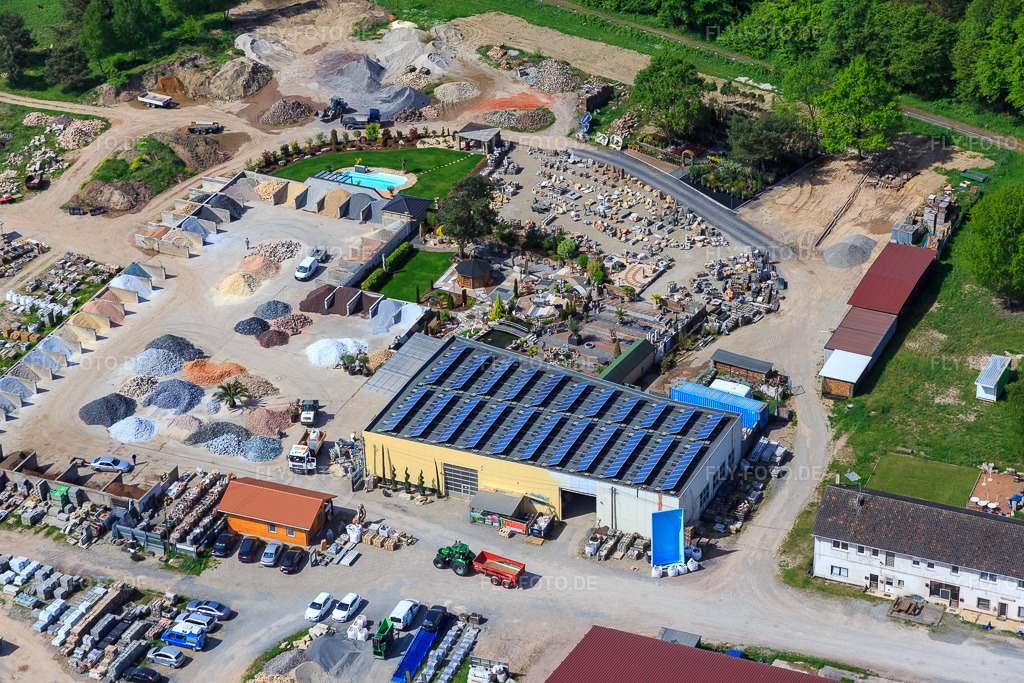 Luftbild: Palatinum Landschafts u. Gartendesign in Hagenbach im Bundesland Rheinland-Pfalz in Deutschland. Foto: IMG_078404.jpg vom 08.05.2015 durch Werner Riehm/FLY-FOTO.dePalatinum