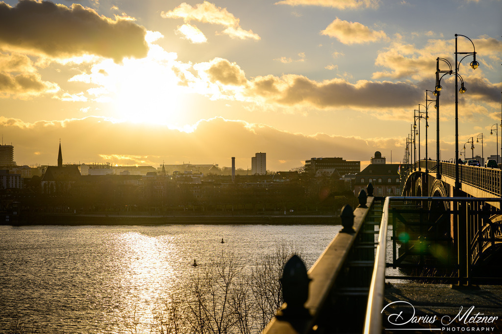 Die Theodor-Heuss-Brücke | Die Theodor-Heuss-Brücke in Mainz