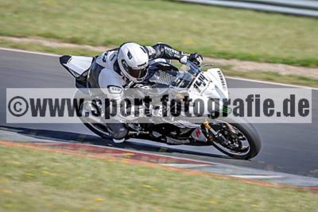 spof1858 | Professionelle Fotos von Sportveranstaltungen, aber auch Hochzeiten und anderen Events. - Realisiert mit Pictrs.com