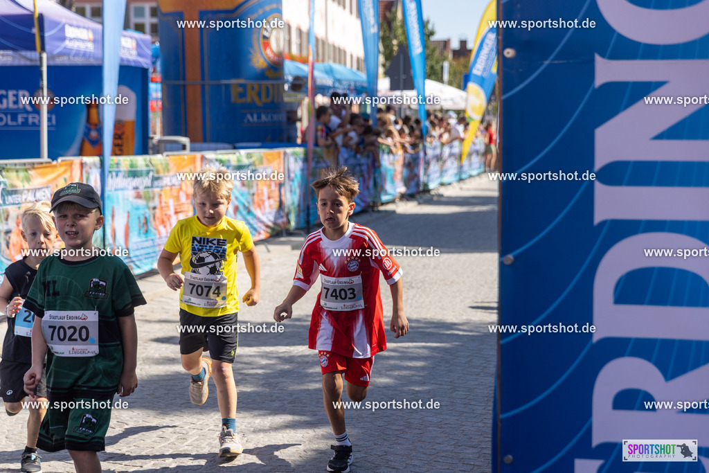 VJ__2922 | Stadtlauf Erding 2025 #stadtlauferding #erdingstadtlauf #stadtlauf_erding #laufmotivation #trisporterding #yourpictrs #sportshot_your_pictrs