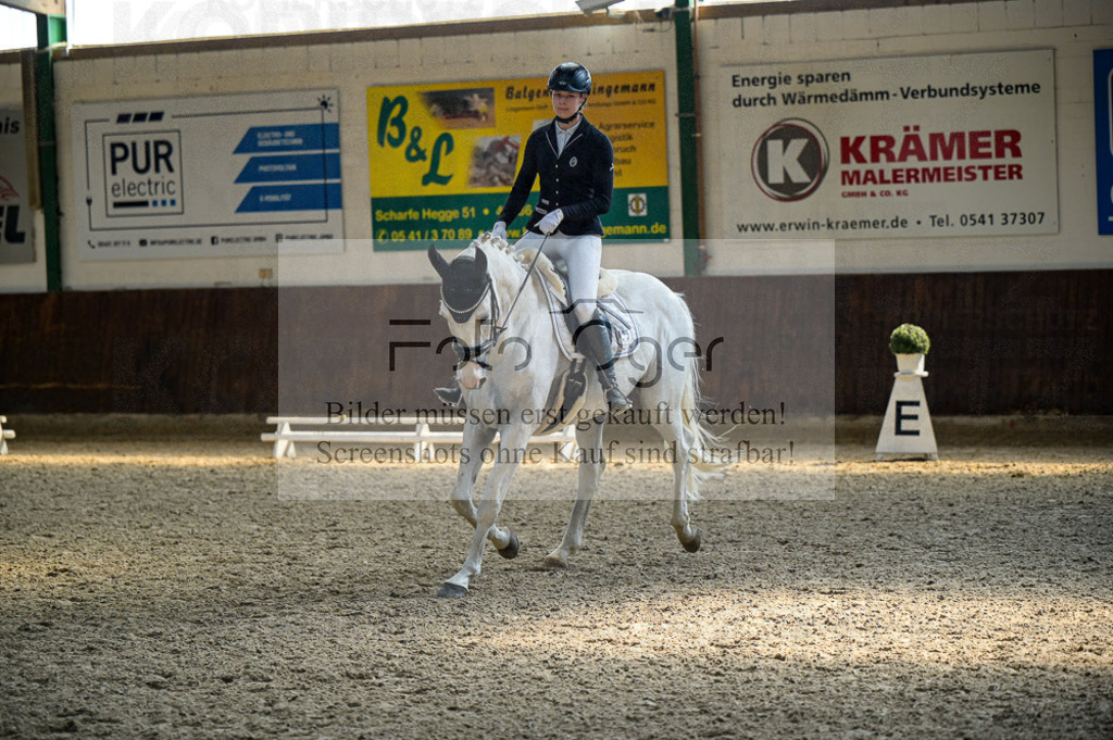 Reitturnier Voxtrup | Entdecke hochwertige Reitturnierfotos von Foto Oger. Professionell, emotional und authentisch – jetzt Lieblingsmomente im Shop bestellen.Deutschlandweite Turnierfotografie. - Realisiert mit Pictrs.com