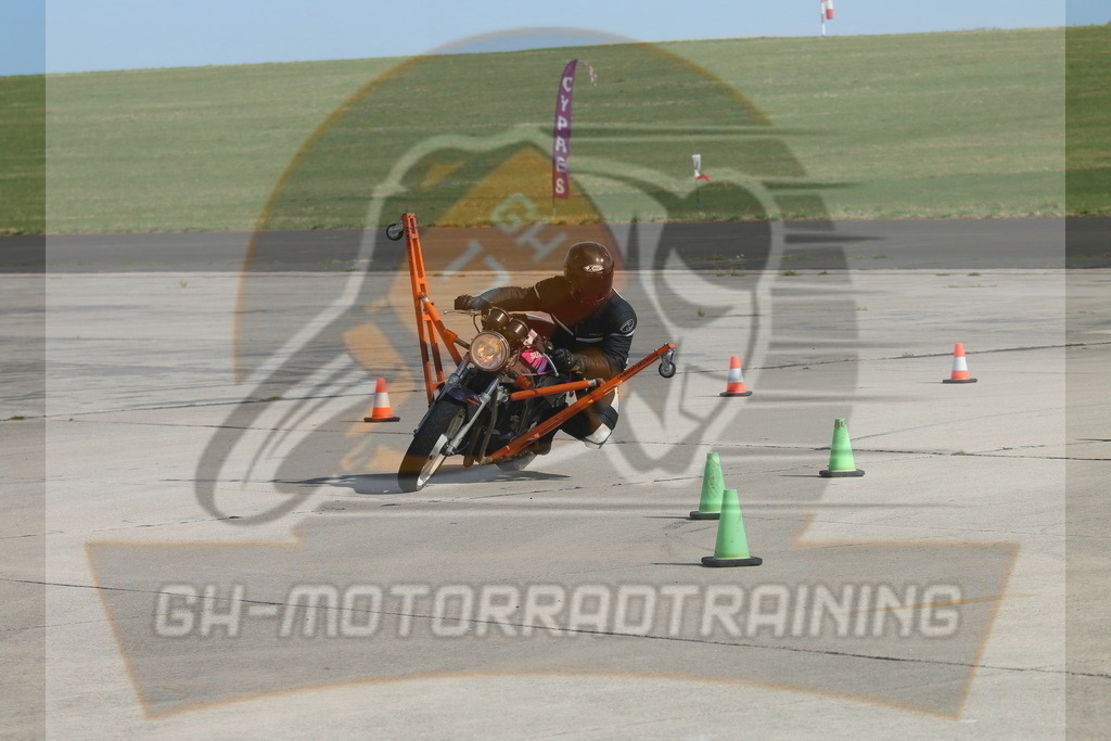 IMG_3886 | gh-motorradtraining-foto.de - Realisiert mit Pictrs.com
