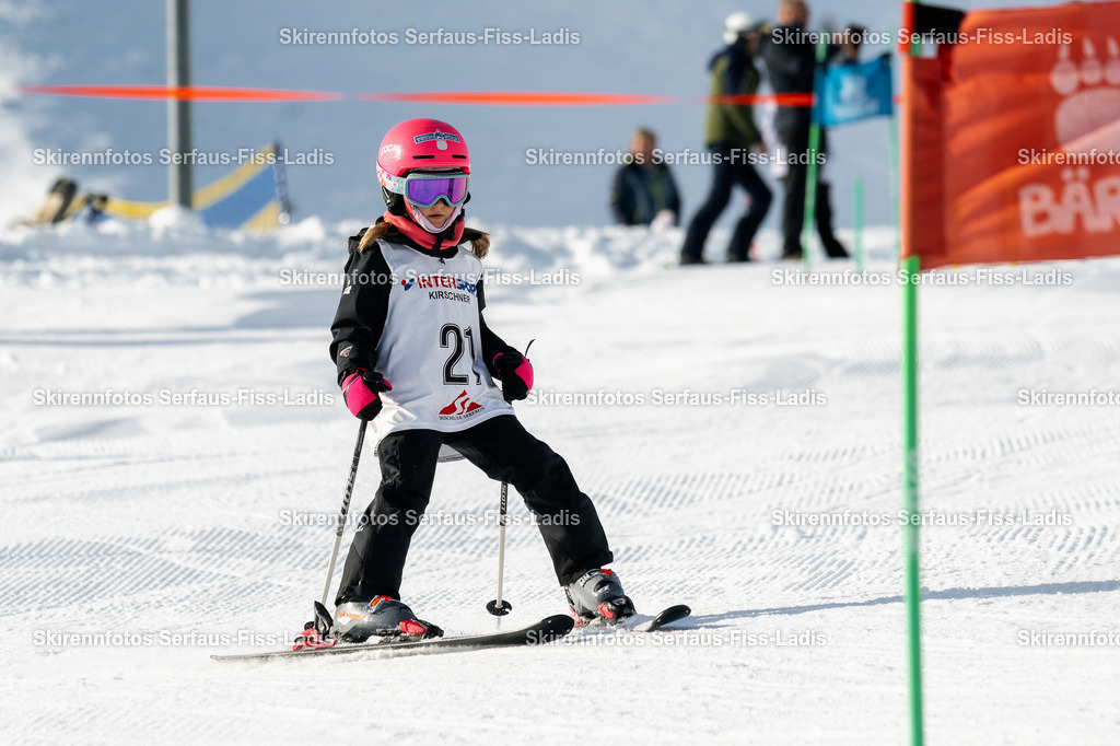 SRS_12.12.2025_0091 | SRS_12.12.2025_0091 - Realisiert mit Pictrs.com