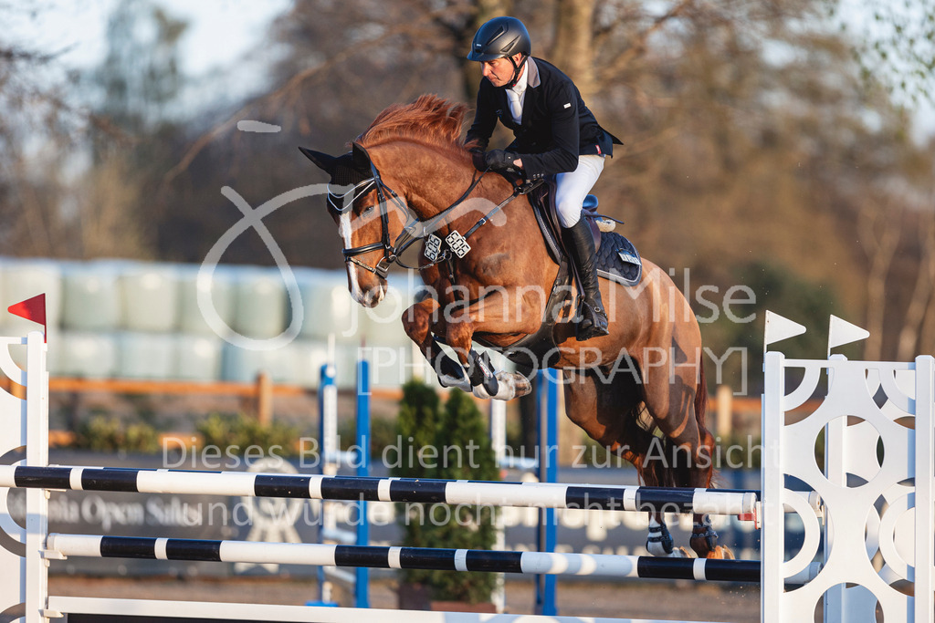 250408_Mühlen_Youngster-M-644 | Deine schönsten Turniermomente als professionelle Fotos! Entdecke hochwertige Pferdesport-Fotografie im Online-Shop. Jetzt Fotos finden & bestellen!