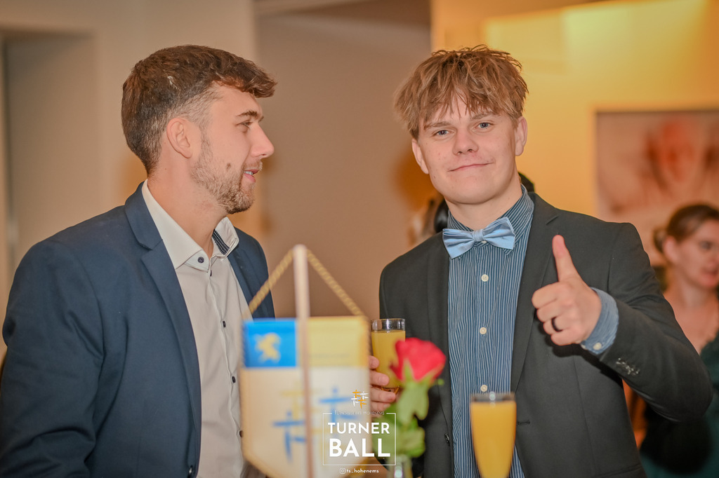 DSC_9527 | "Fussifoto.com – Ihr Ansprechpartner für hochwertige Fotografie! Entdecken Sie kreative Bilder und professionelle Dienstleistungen. Kontaktieren Sie uns für Ihre Projekte!"