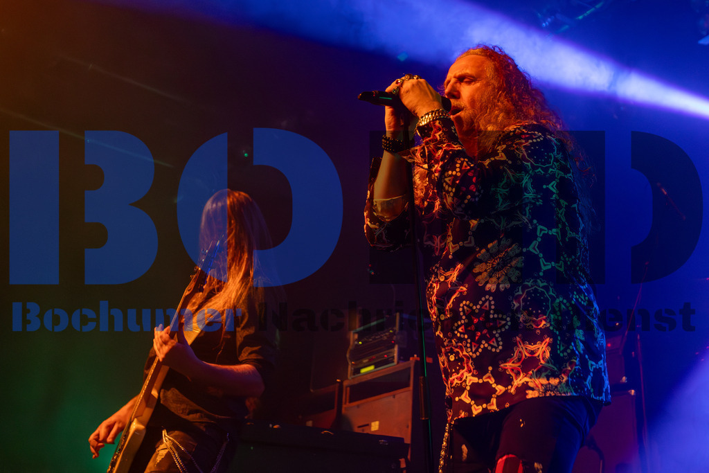 SES_NURDIO20250102-20 | bond - Realisiert mit Pictrs.com