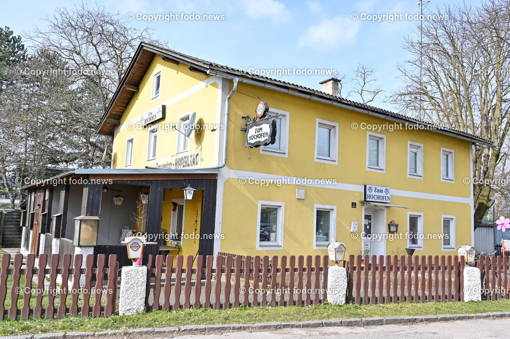 Baustelle Containerdorf Asylanten_ Lunzerstrasse Linz Kleinmuenchen_ 07.03.2023-11 | 07.03.2023, Linz, AUT, Lunzerstrasse Kleinmuenchen, im Bild Gasthaus zum Hochofen direkt gegenueber der Baustelle Containerdorf Asylanten, Lunzerstrasse Linz Kleinmuenchen