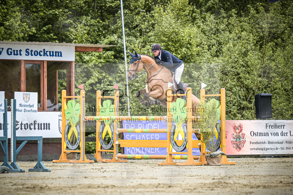 DOS_4930 | Entdecke hochwertige Reitturnierfotos von Foto Oger. Professionell, emotional und authentisch – jetzt Lieblingsmomente im Shop bestellen. - Realisiert mit Pictrs.com