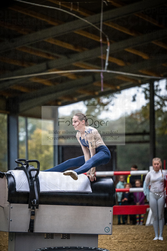 DOS_0099 | Entdecke hochwertige Reitturnierfotos von Foto Oger. Professionell, emotional und authentisch – jetzt Lieblingsmomente im Shop bestellen.Deutschlandweite Turnierfotografie. - Realisiert mit Pictrs.com