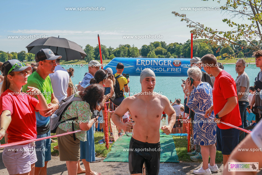 AR7_9112 | Karlsfeld Triathlon 2025 #karlsfeldtriathlon #karlsfeldtriathlon2025  #karlsfeldrace  #yourpictrs #triathlon_karlsfeld #tsveintrachtkarlsfeld #sportshot_your_pictrs @Sportshotphotography @Triathlon Karlsfeld - TSV Eintracht Karlsfeld Triathlon Copyright: www.sportshot.de