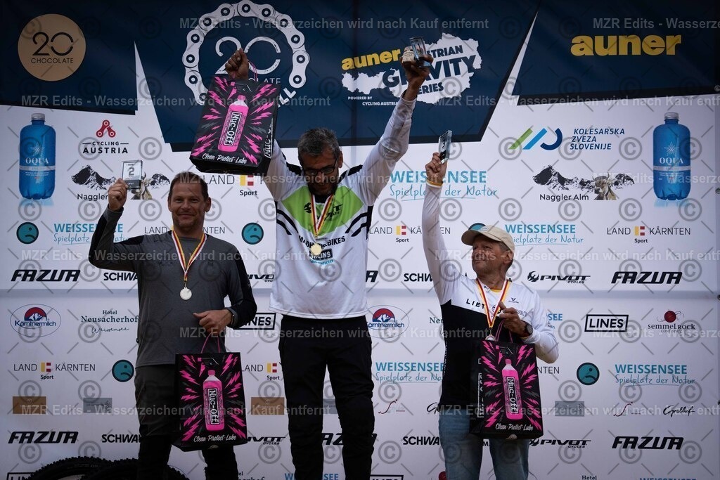 x-562 | mzredits - Realisiert mit Pictrs.com