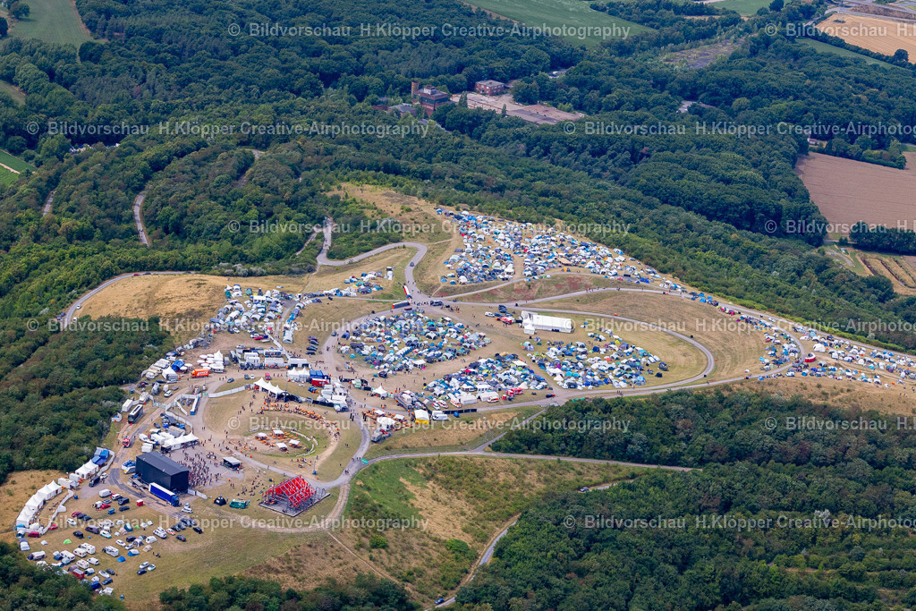 Lufbilder Neukirchen-Vlyn-5650 | Musik- Konzert " Dong Open Air " auf der Freilichtbühne in Neukirchen-Vluyn im Bundesland Nordrhein-Westfalen, Deutschland - Realisiert mit Pictrs.com