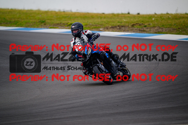 MaZZes_Fotomatrix_20250421_6007705_2918 | GELB