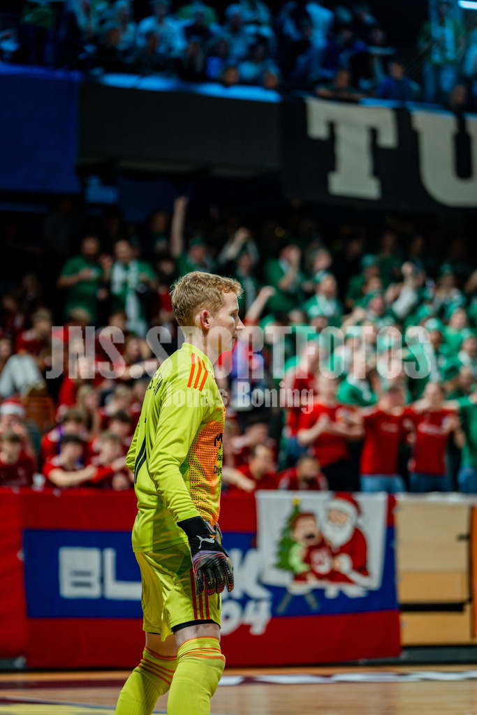 39. OM-Supercup-48 | jns.sportfotos - Realisiert mit Pictrs.com