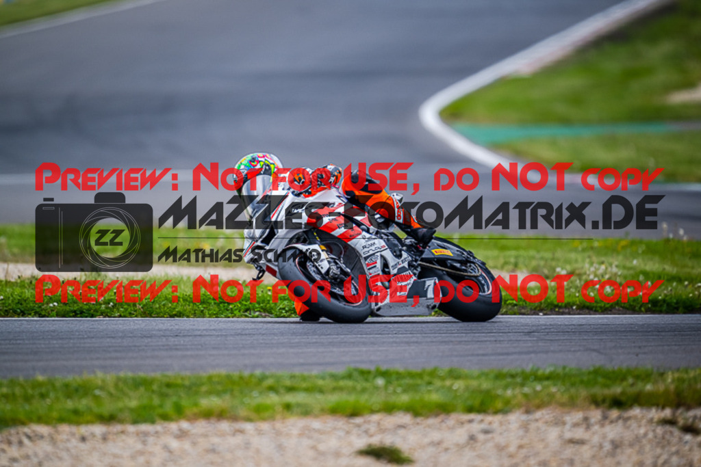 MaZZes_FotoMatrix_220508_92802 | Fotograf Mathias Schmid
Sportfotograf,
Eventfotograf,
Hochzeitsfotograf,
Portraitfotograf