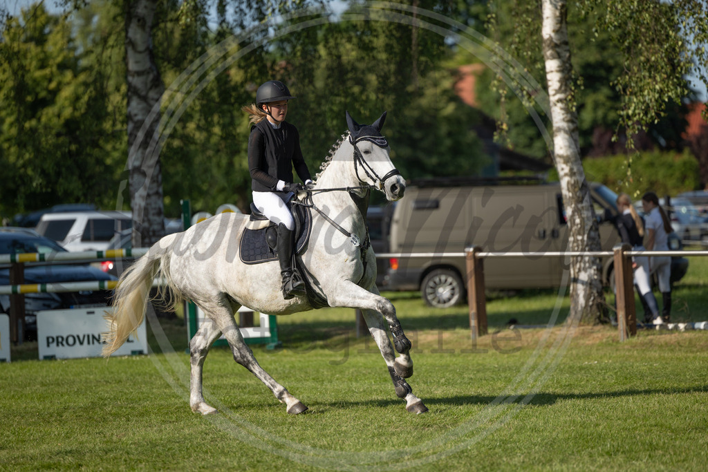 994A3414 | sabrinanicolaifotografie - Realisiert mit Pictrs.com