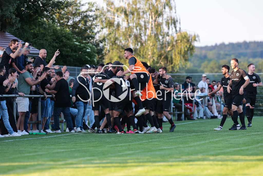 SG Mauerbach - FC Tur Abdin Augsburg | Jubel nach 1-2