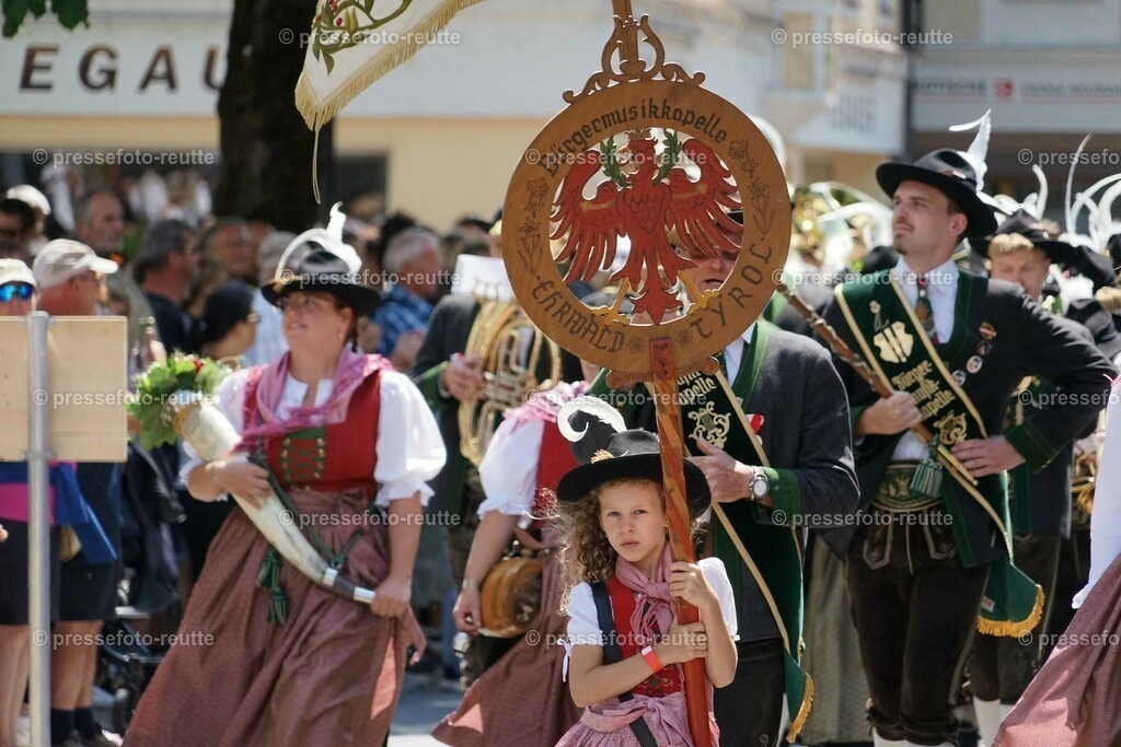 25a-EHRWALD-Bundesmusikfest-2023-Juni16-Reutte-DSC06684 | Info aus dem Bezirk Reutte/Ausserfern Tirol sowie eine umfangreiche Bilddatenbank über die gesamte Region: Lechtal, Talkessel Reutte, Tannheimertal, Zwischentoren. Lech, Plansee, Zugspitze, Grenztunnel, B179, Fernpassstraße, Verkehr, Lawinen, Tradition, - Realisiert mit Pictrs.com