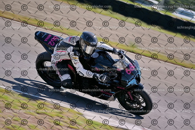 26bt05-0020 | markuskiefer.com - Realisiert mit Pictrs.com