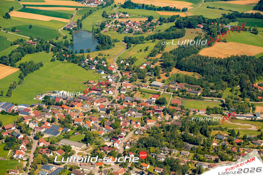 Das Luftbild zeigt : Marktlustenau Kreßberg - Die Luftaufnahme wurde 2024 vom UL-Flugzeug aus erstellt ( keine Drohne ) - Hochauflösende Luftaufnahme - Für grossformatige Ausdrucke geeignet. Die Geschenkidee !Mit Lizenz und Bildrechte bestellbar