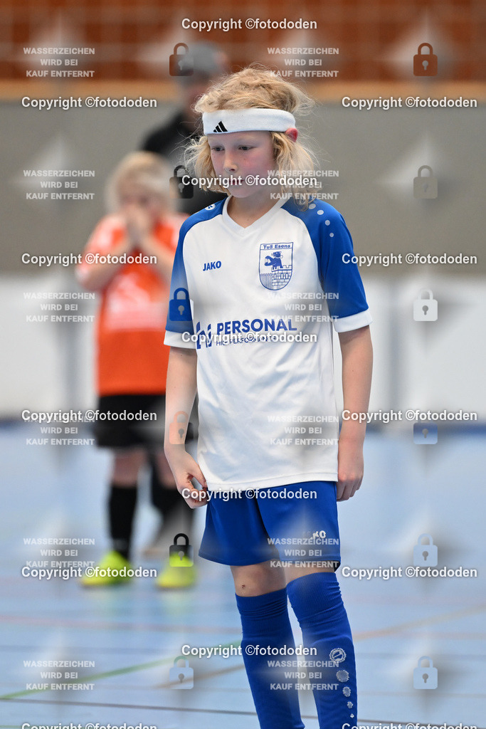 DSC_0001 | TuS Esens 2 vs. TuS Leerhafe (orange) 9m schießen 