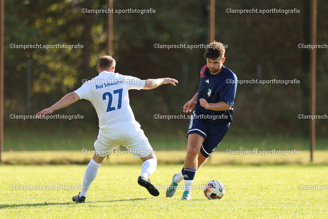 Fußball I Herren I Saison 2025-2026 I Kreisklasse A Süd-Ost I 6. Spieltag I SG Scharbeutz-Pönitz - VfL Bad Schwartau I 13.09.2025.070 | v.l. Philip Lehmann (27, VfL Bad Schwartau), Danny Brack (30, SG Scharbeutz/Pönitz) - Realisiert mit Pictrs.com