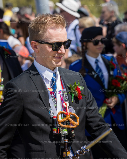 IMG_2024_04_14_0049949 | Professionelle Fotografen für Portrait-, Produkt-, Beauty -, Fashion-, kommerzielle - u. Hochzeitsfotografie sowie für Veranstaltungen. Lokal vor Ort oder in lokalen Studios.