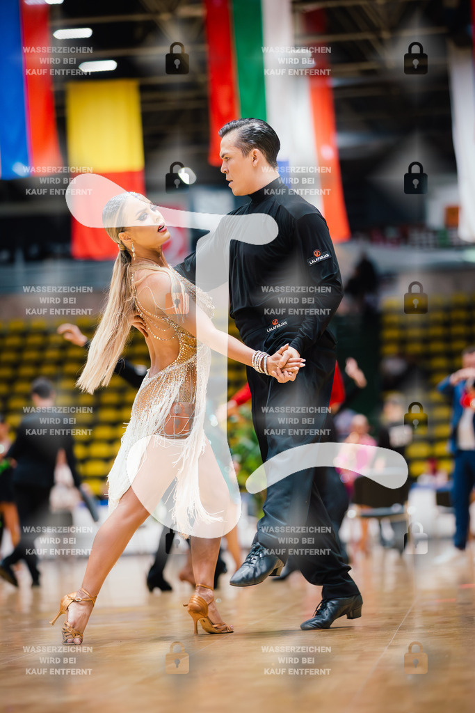 Hessen Tanzt WDSF Open Senior I Latin 4th (213) James Johansson _ Leila Frovik (Sweden)-2025-05-17-2204 | Webshop for digital downloads and prints of dance sport, event & show photographer Julian Link - Realisiert mit Pictrs.com
