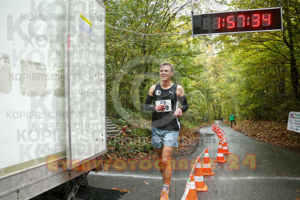 241027_1205_EX1_3993 | Sportfotografie im Rhein-Sieg Kreis, Köln, Bonn, NRW, Rheinland Pfalz, Hessen, etc. Unser Tätigkeitsfeld umfasst den Laufsport vom Volkslauf über den Marathon, Duathlon, Triathon bis zum Ultralauf wie Kölnpfad Ultra oder Schindertrail.