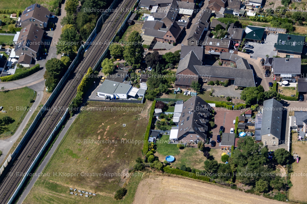 Luftbild 41470 Neuss Ortsteil Elvekum-6439 | Luftbildfotografie Hermann Klöpper - Realisiert mit Pictrs.com