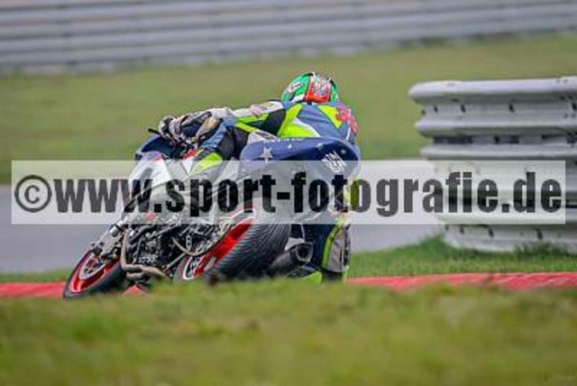 spof8533 | Professionelle Fotos von Sportveranstaltungen, aber auch Hochzeiten und anderen Events. - Realisiert mit Pictrs.com