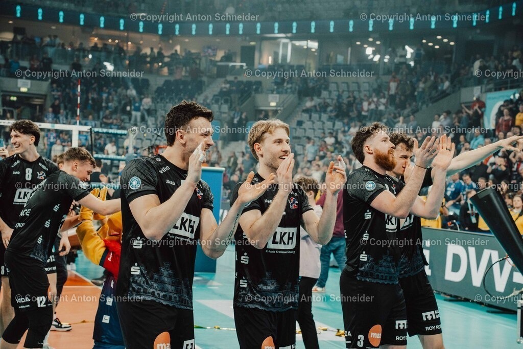 Vollyballpokalfinale 25/26 Mannheim | Zoi DVV Pokalfinale am 28.02.2026 in Mannheim I VfB Suhl LOTTO Thüringen - Allianz MTV Stuttgart I VfB Friedrichshafen - SVG Lüneburg - Realisiert mit Pictrs.com
