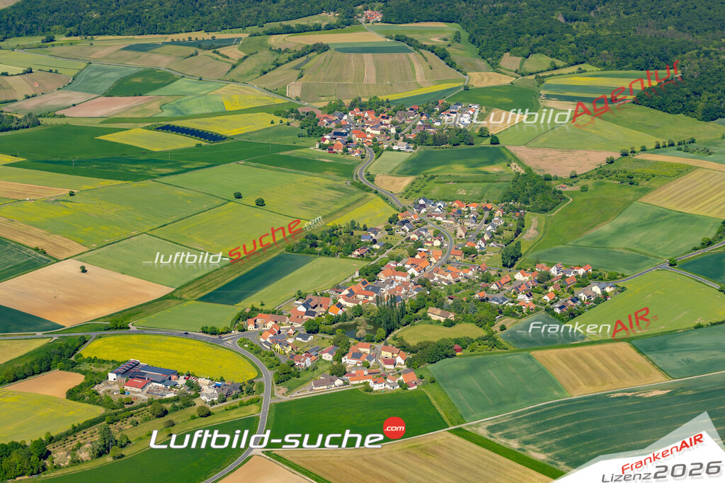 Hundelshausen Michelau im Steigerwald Bild- Das Luftbild wurde 2025 vom UL-Flugzeug heraus erstellt ( keine Drohnen Bilder! ) - Hochauflösende Luftaufnahme -Nicht vergleichbar mit Google Maps oder Satelittenbilder- Die Geschenkidee !Mit Lizenz und Bildrechte bestellbar
