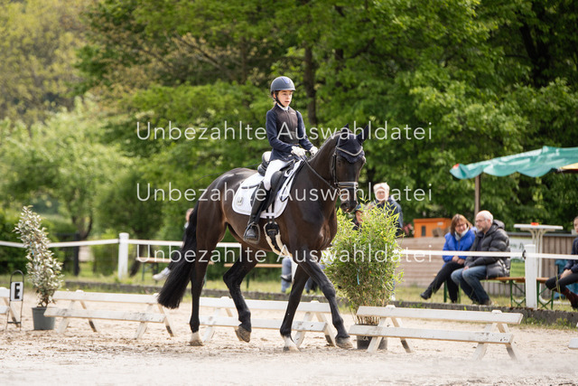 Bad_Meinberg_07899 | saradresslerfotografie - Realisiert mit Pictrs.com