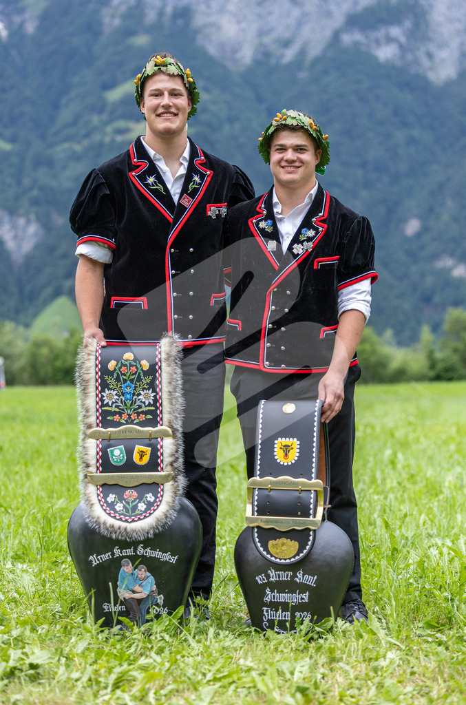 UKSF2026_Ehrung_00049 | Pfyl Reto und Steinauer Samuel, beide mit erstem Kranz - Realisiert mit Pictrs.com