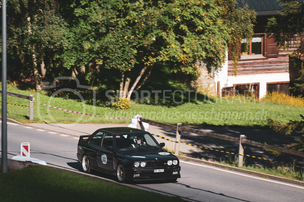 21. Arosa ClassicCar 2025 - 6. =September= 2025 | Hanspeter Weller aus Davos Platz (SUI) in einem BMW M3 E30 aus dem Jahre 1988 mit Startnummer 247 am Arosa ClassicCar 2025 in der Kategorie Classic Trophy..@arosaclassiccar, @arosa.official, #arosaclassiccar, #arosa, #76curves, #classiccarBild: Sportfotografie Markus Aeschimann | www.markus-aeschimann.ch - Realisiert mit Pictrs.com