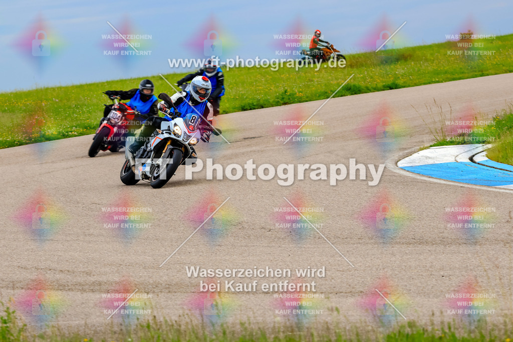 MotoTeam-2269 | Hier findet Ihr Bilder von Touristenfahrten auf der Nürburgring Nordschleife oder von anderen Veranstaltungen die ich besucht habe. Viel Spass beim Durch Schauen 