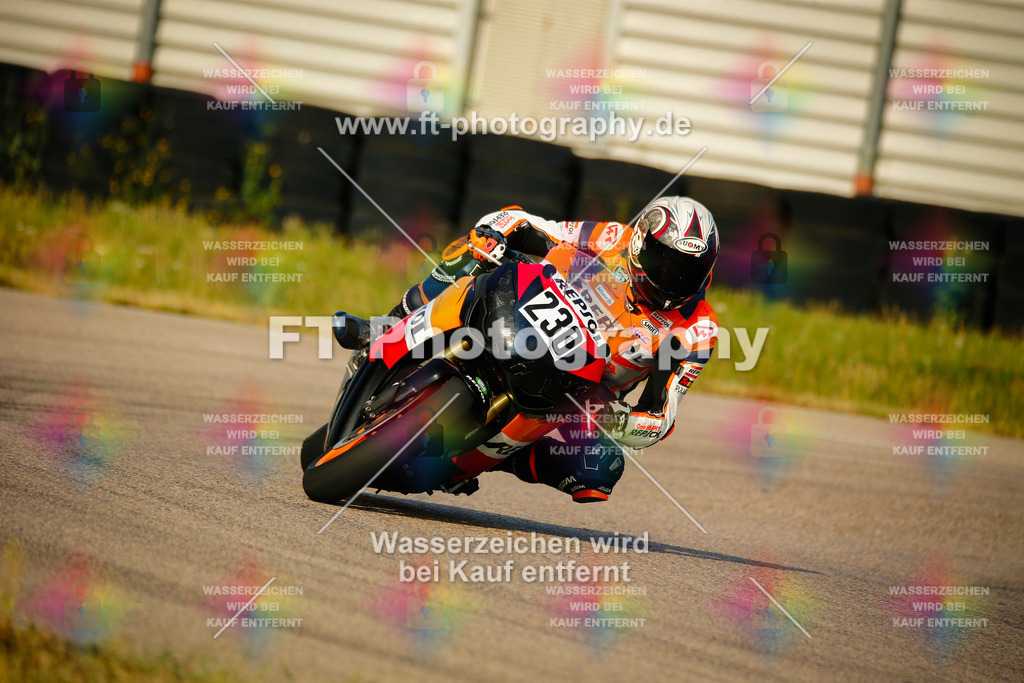 _MOT5376 | Hier findet Ihr Bilder von Touristenfahrten auf der Nürburgring Nordschleife oder von anderen Veranstaltungen die ich besucht habe. Viel Spass beim Durch Schauen 