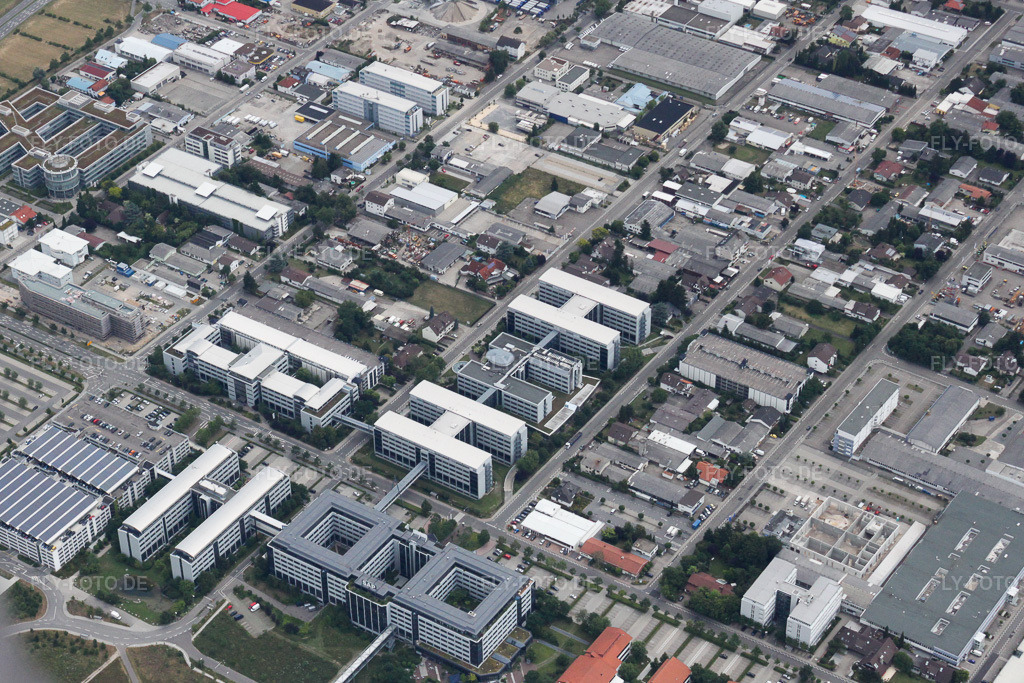 Luftbild: Gewerbegebiet mit SAP SE in Walldorf im Bundesland Baden-Württemberg in Deutschland. Foto: IMG_19208.jpg vom 05.07.2009 durch Werner Riehm/FLY-FOTO.de